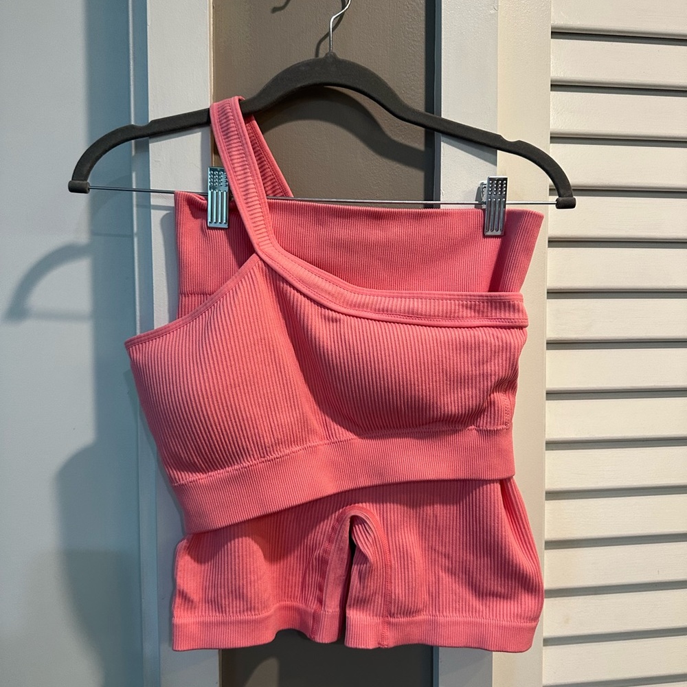 Sports Bra Set - Picture 2 of 3